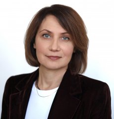 SVETLANA Pozdnyakova 