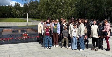 Экскурсионная поездка в Мемориальный комплекс «Хатынь», Музей авиации и космонавтики